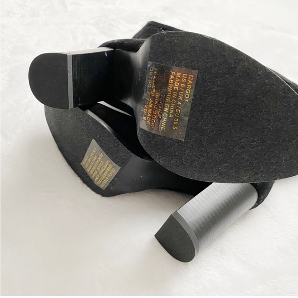 NWOT Perforated Stacked Black Heels - Picture 6 of 13